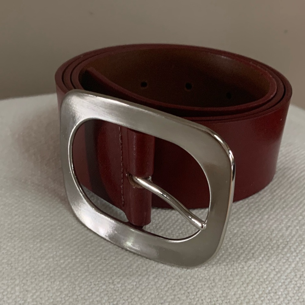 RUDSAK Made in Canada Red Leather Belt with Silver Buckle (SZ M)